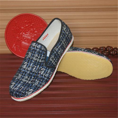 保定金雅人制鞋厂是北京手工布鞋绣花鞋,鞋料等产品专业生产加工的
