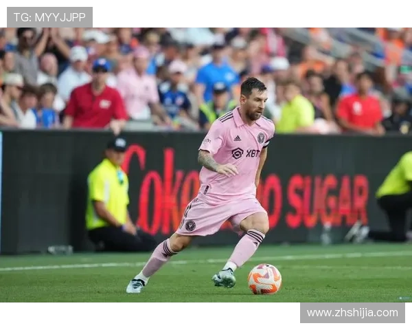 梅西再创传奇引领绿茵风暴见证足坛王者不朽荣耀时刻 梅西再创传奇引领绿茵风暴见证足坛王者不朽荣耀时刻