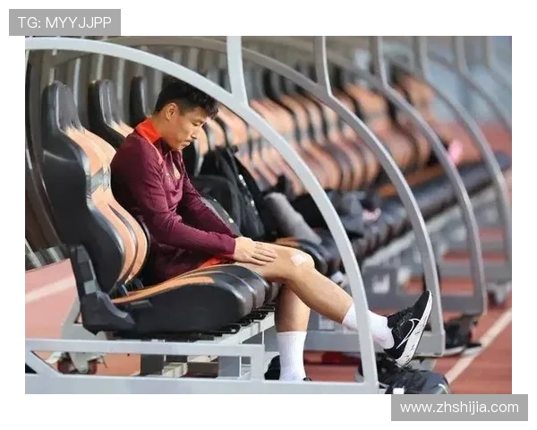 中国足球队迎战强敌备战世界杯预选赛,主力球员伤情回暖引期待 中国足球队迎战强敌备战世界杯预选赛,主力球员伤情回暖引期待