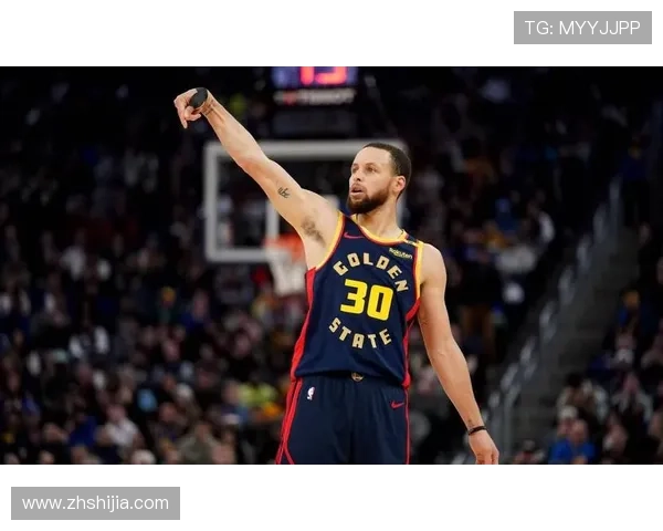 库里轰下高分勇士加时险胜湖人詹姆斯末节失准成关键转折 库里轰下高分勇士加时险胜湖人詹姆斯末节失准成关键转折