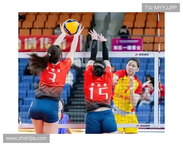 中国女排逆袭战胜劲敌,再度闯入世界大赛四强,迎接挑战展现强大韧性 中国女排逆袭战胜劲敌,再度闯入世界大赛四强,迎接挑战展现强大韧性